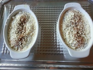 Cover with Parmesan cheese, pepper and nutmeg.